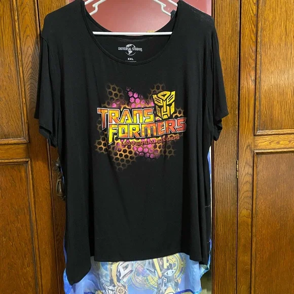 Transformers Bumble bee Universal Studios shirt - Picture 1 of 6